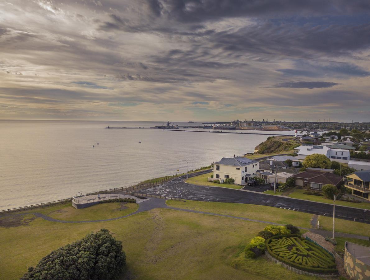 Clifftop Apartments Portland Vic Buitenkant foto